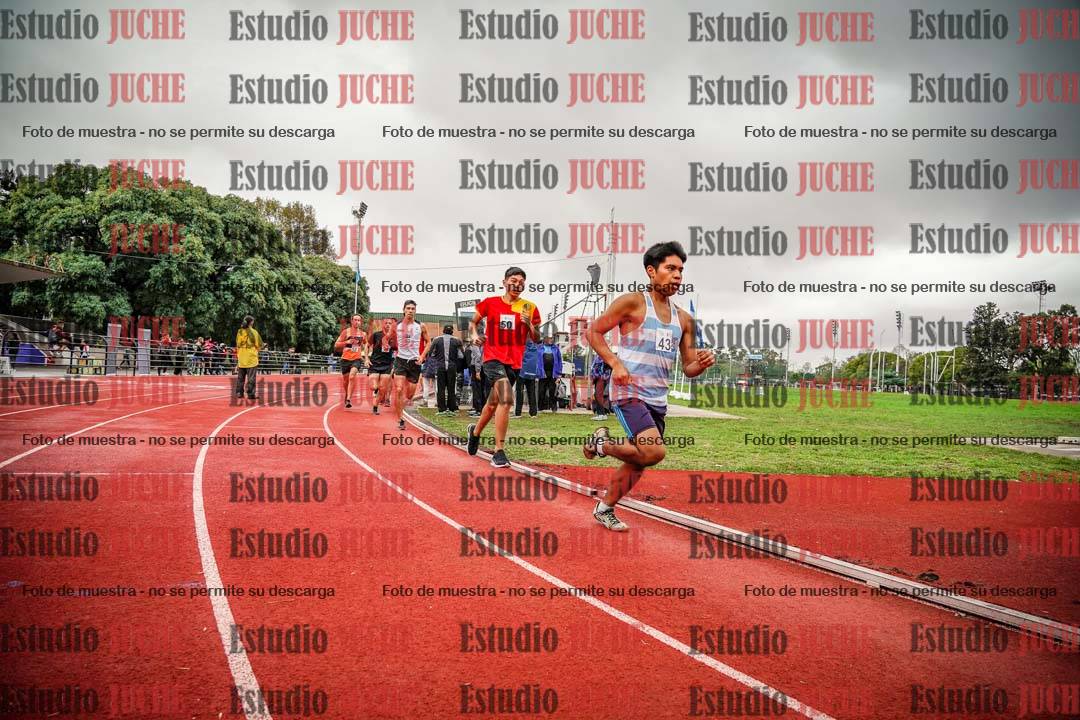 Fotos de los 1500 m llanos de varones