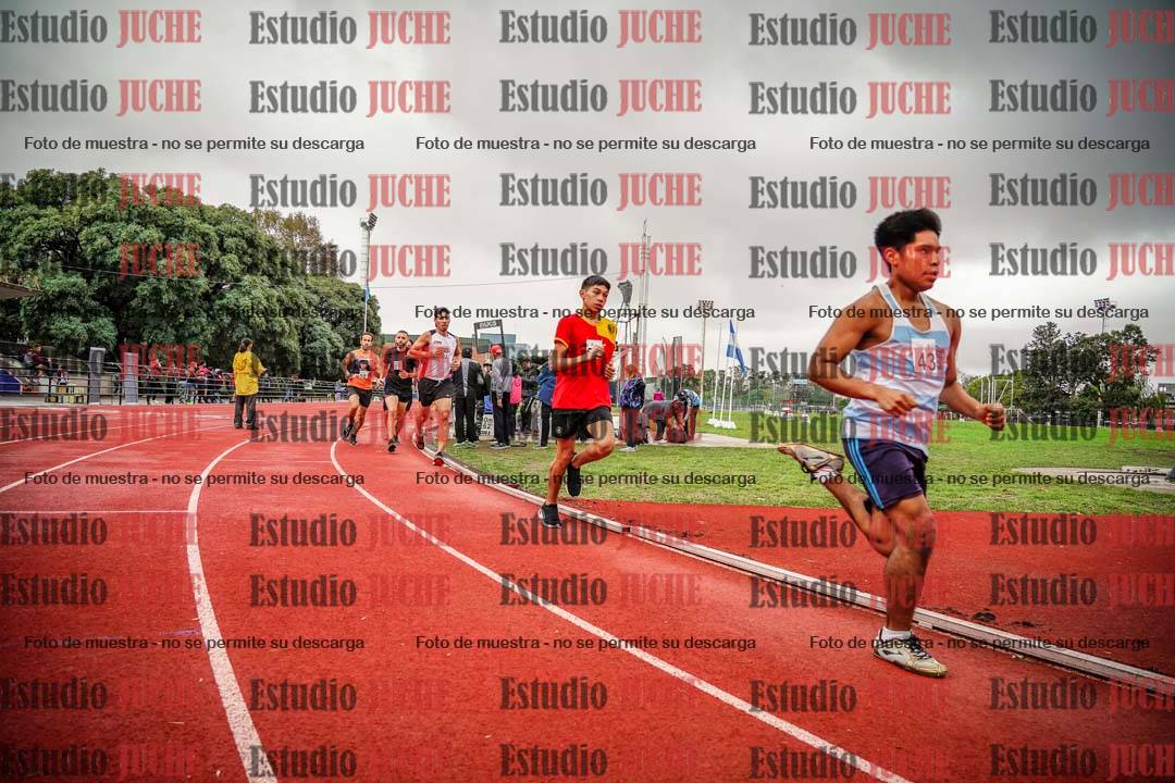 Fotos de los 1500 m llanos de varones