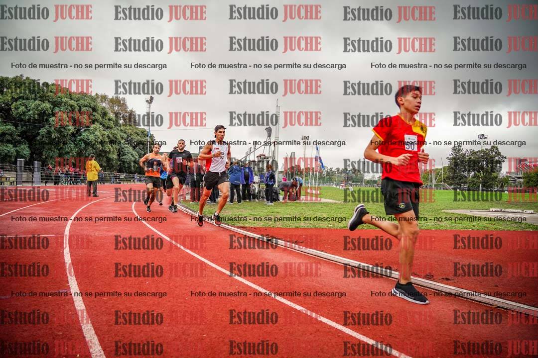 Fotos de los 1500 m llanos de varones