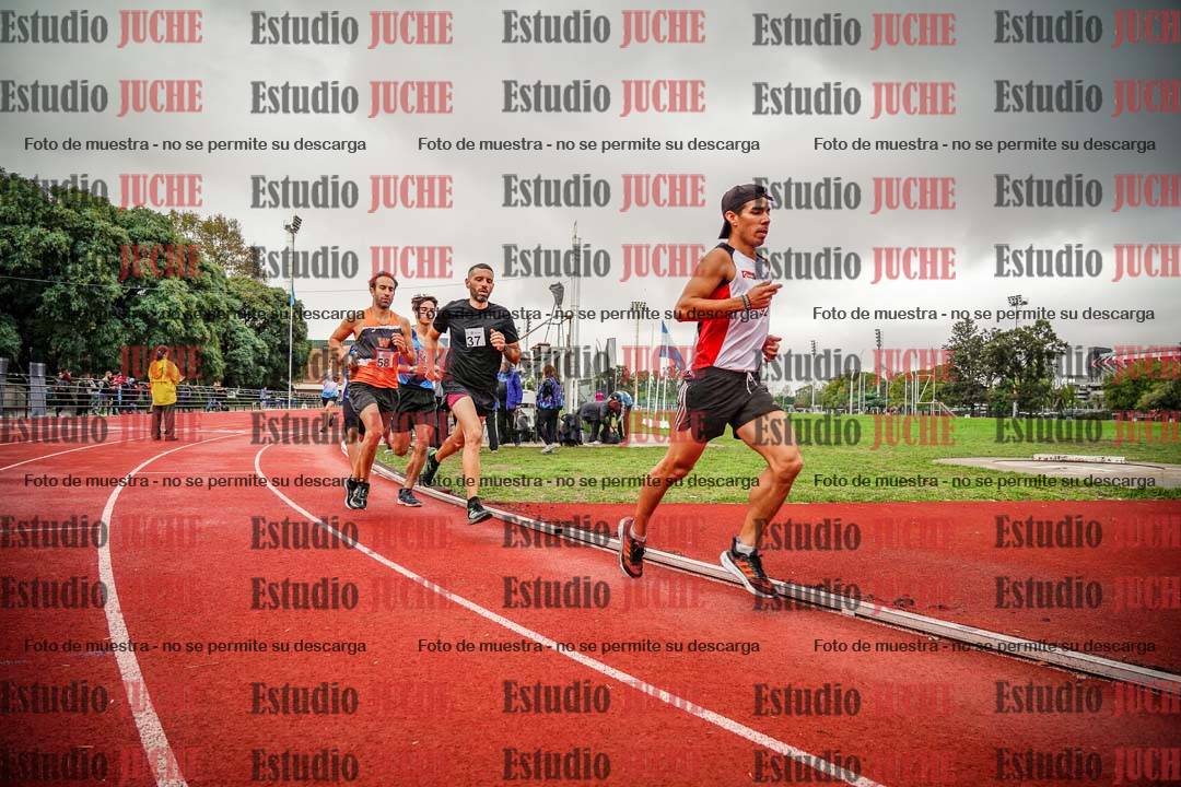 Fotos de los 1500 m llanos de varones