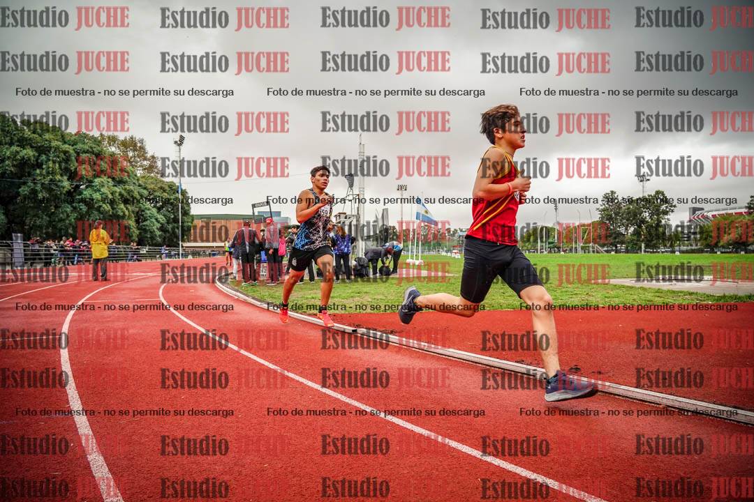 Fotos de los 1500 m llanos de varones