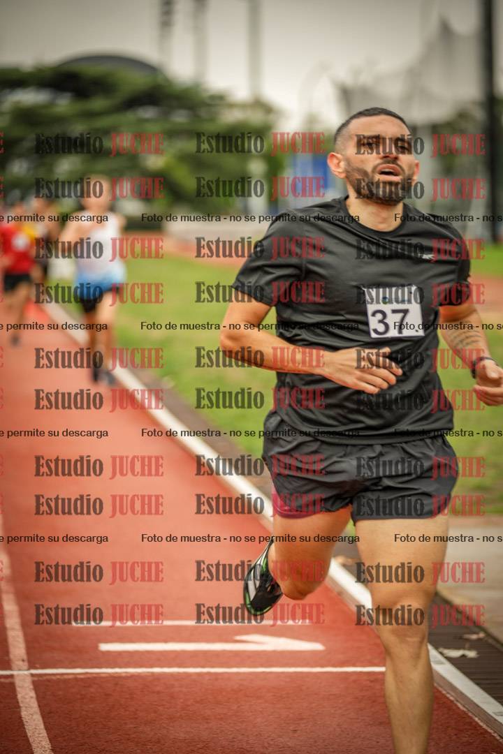 Fotos de los 1500 m llanos de varones