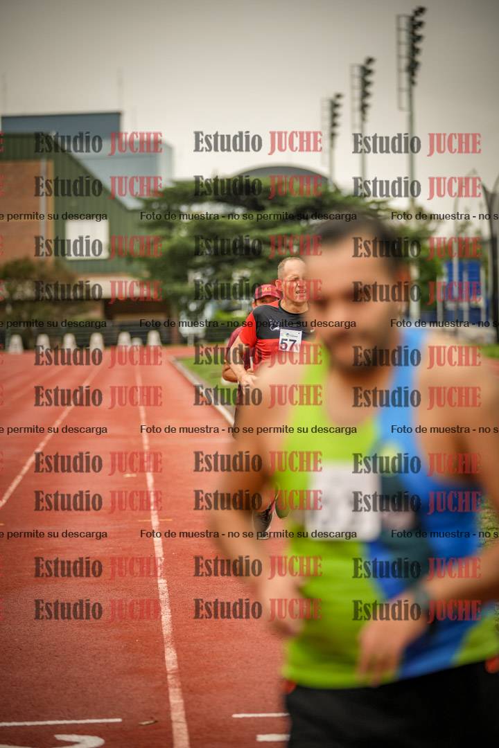 Fotos de los 1500 m llanos de varones