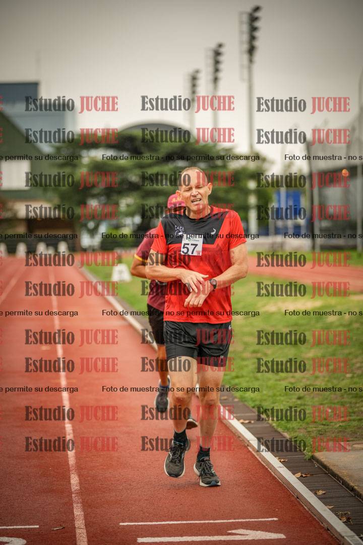 Fotos de los 1500 m llanos de varones