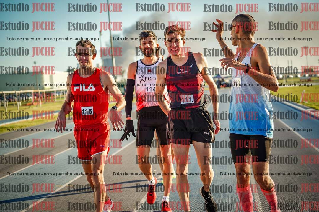 Fotos de algunos podios y extras del evento