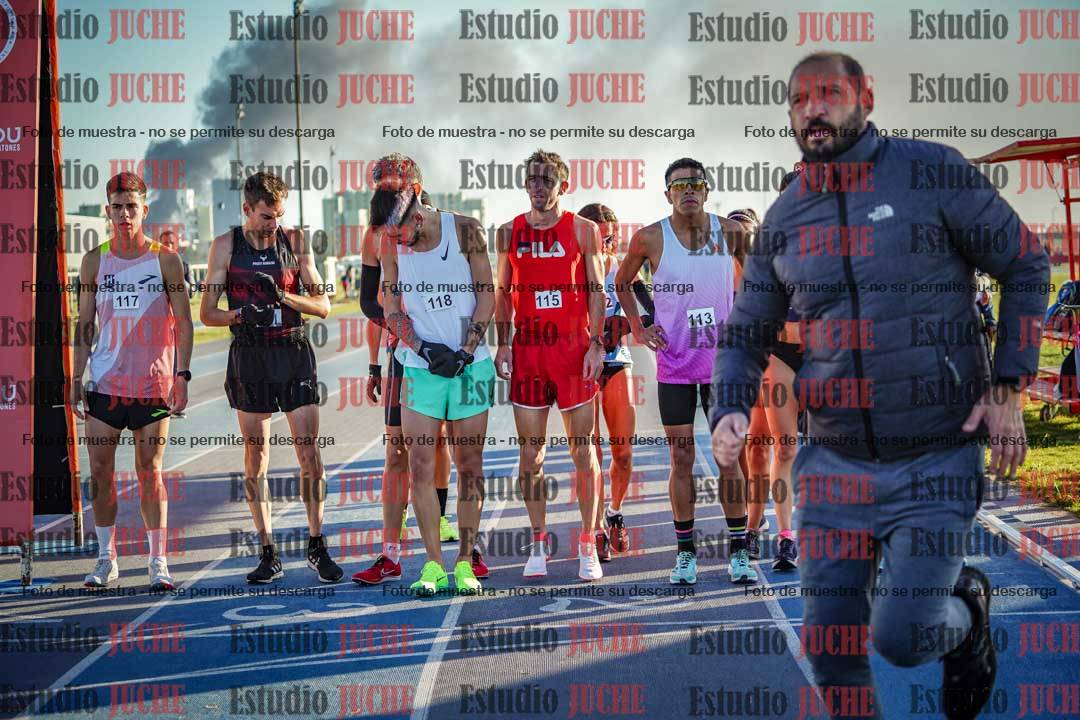 Fotos de algunos podios y extras del evento