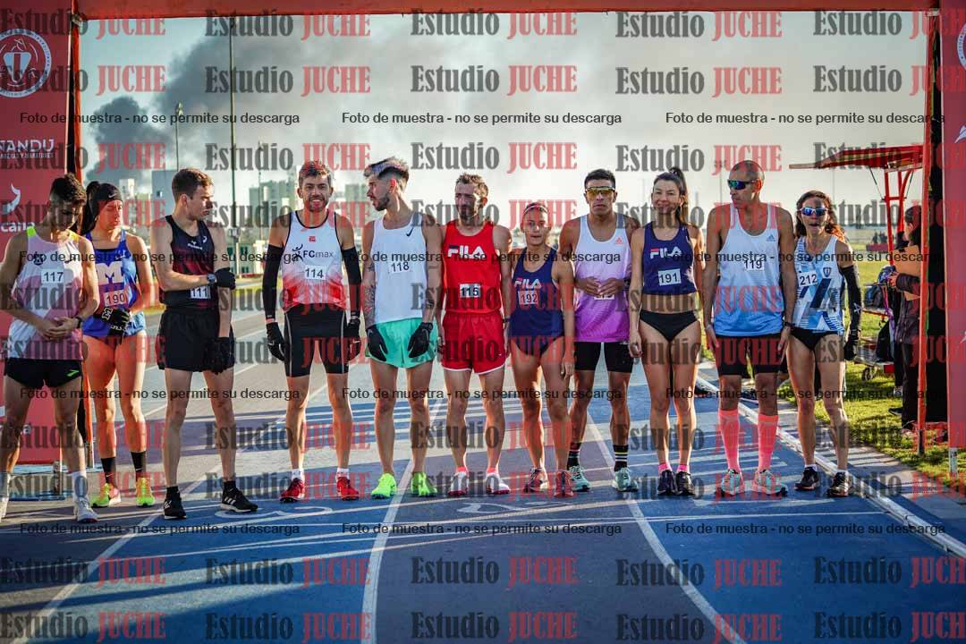 Fotos del desafío de la hora y 20km de mujeres y varones