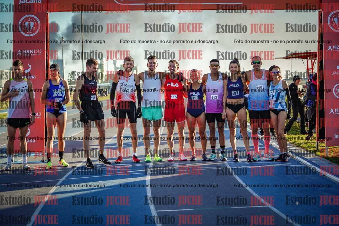 Fotos del desafío de la hora y 20km de mujeres y varones