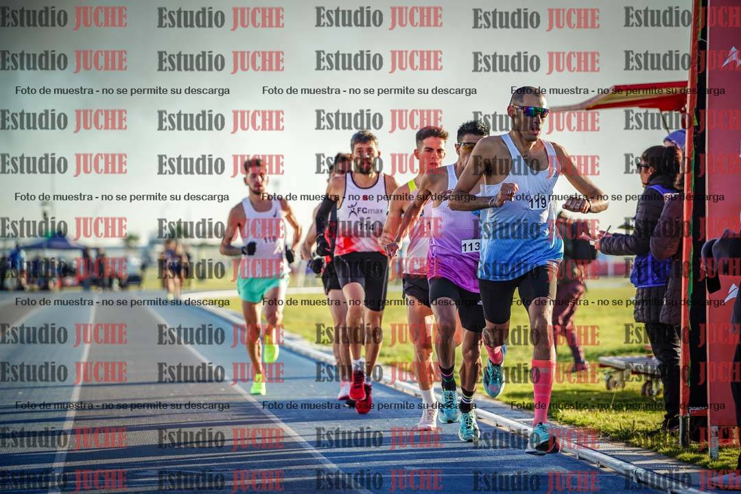 Fotos del desafío de la hora y 20km de mujeres y varones