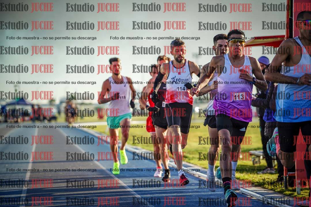 Fotos del desafío de la hora y 20km de mujeres y varones