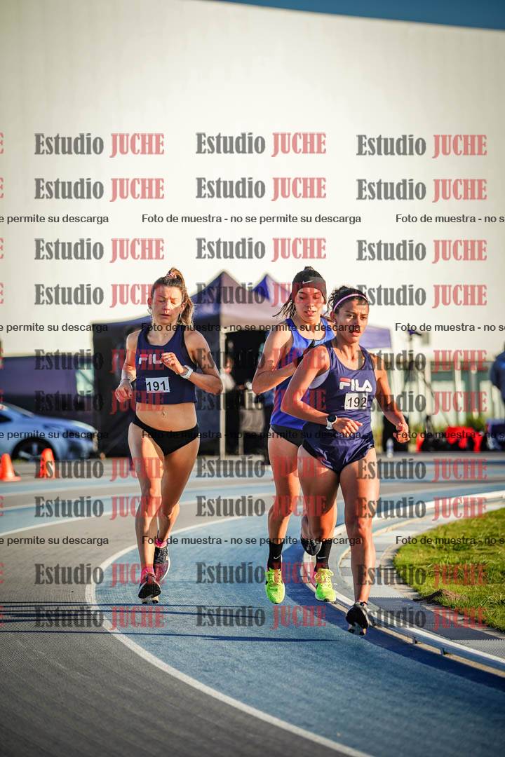 Fotos del desafío de la hora y 20km de mujeres y varones