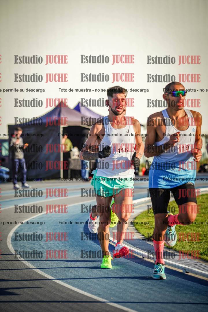 Fotos del desafío de la hora y 20km de mujeres y varones
