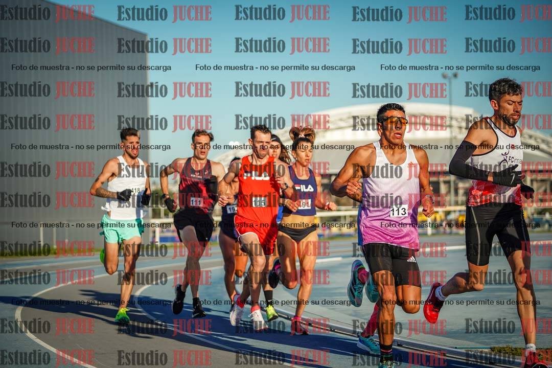 Fotos del desafío de la hora y 20km de mujeres y varones