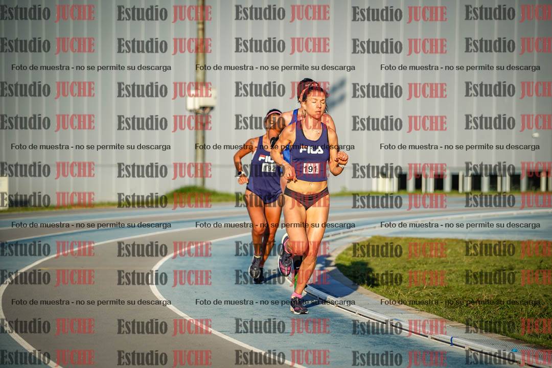 Fotos del desafío de la hora y 20km de mujeres y varones