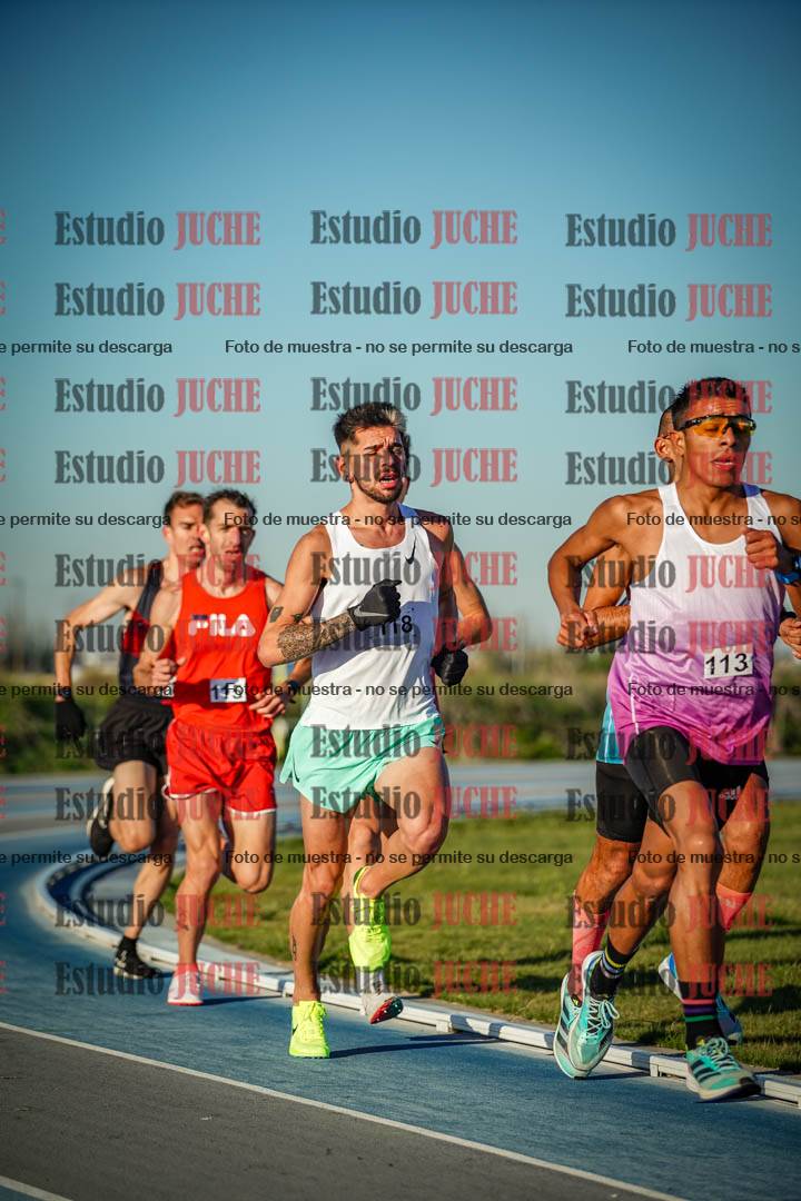Fotos del desafío de la hora y 20km de mujeres y varones