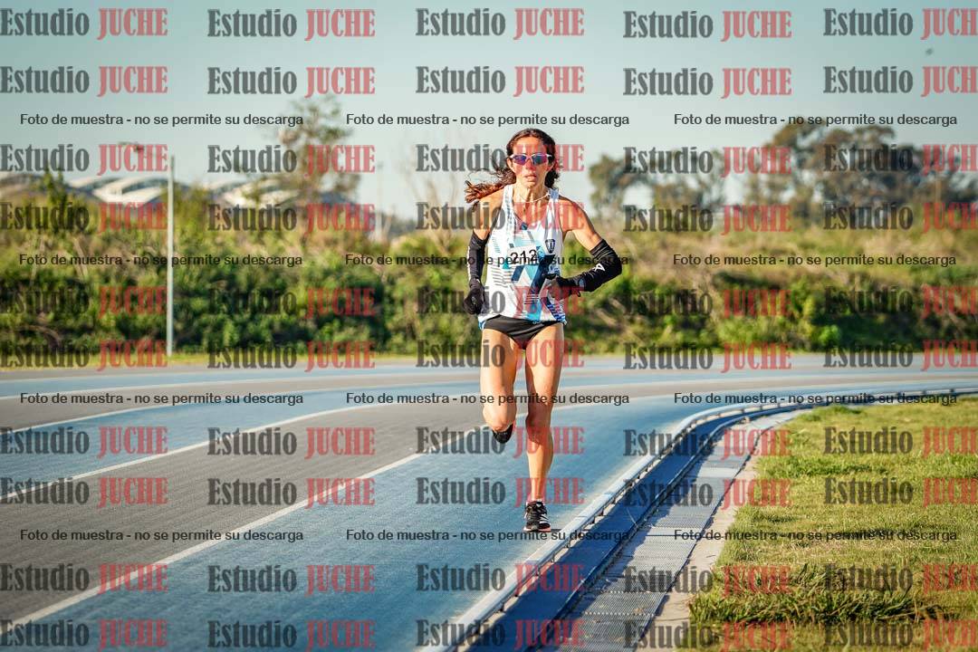 Fotos del desafío de la hora y 20km de mujeres y varones