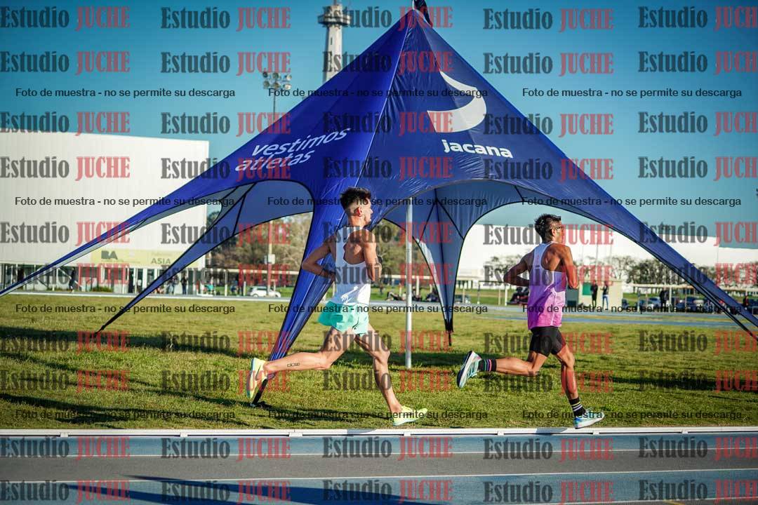Fotos del desafío de la hora y 20km de mujeres y varones