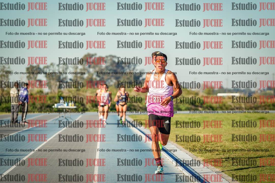 Fotos del desafío de la hora y 20km de mujeres y varones