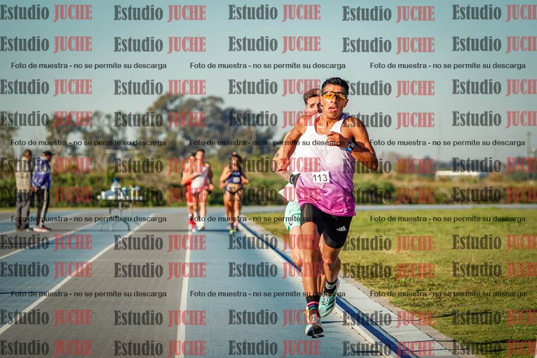 Fotos del desafío de la hora y 20km de mujeres y varones