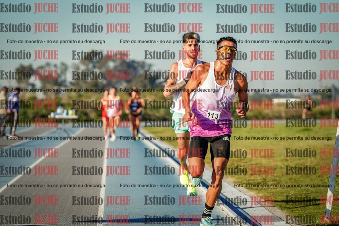 Fotos del desafío de la hora y 20km de mujeres y varones