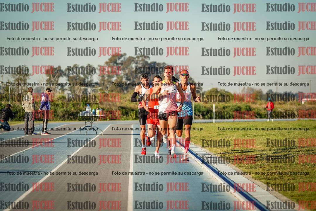 Fotos del desafío de la hora y 20km de mujeres y varones