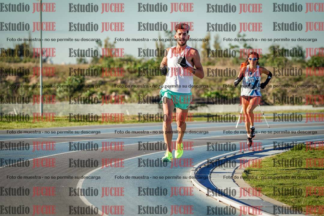 Fotos del desafío de la hora y 20km de mujeres y varones