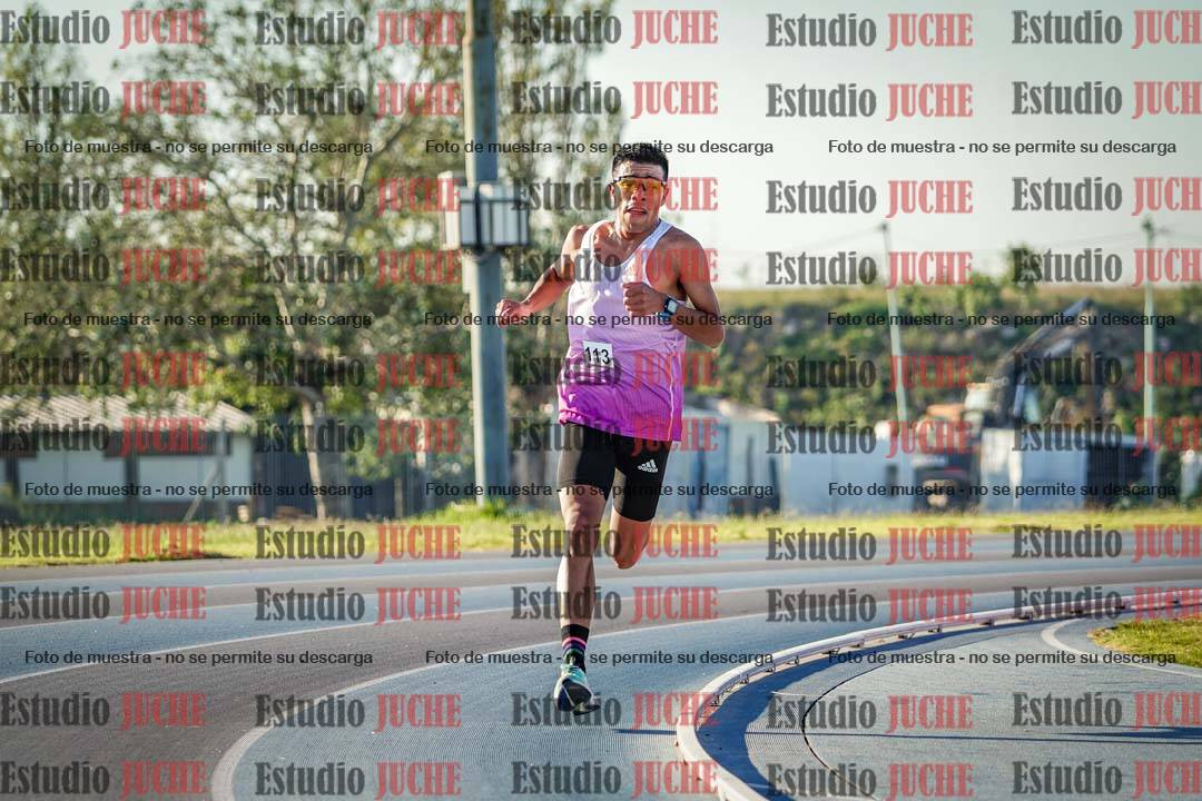 Fotos del desafío de la hora y 20km de mujeres y varones