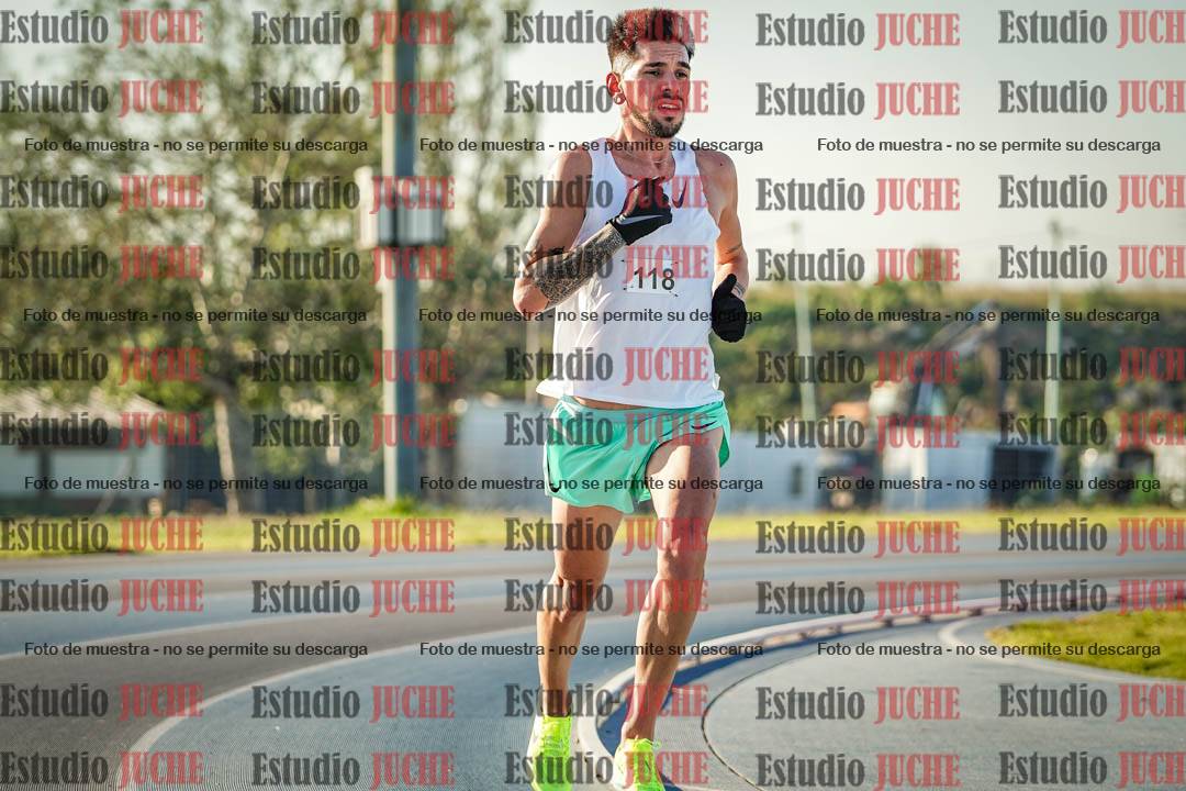 Fotos del desafío de la hora y 20km de mujeres y varones