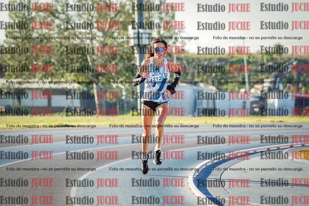 Fotos del desafío de la hora y 20km de mujeres y varones