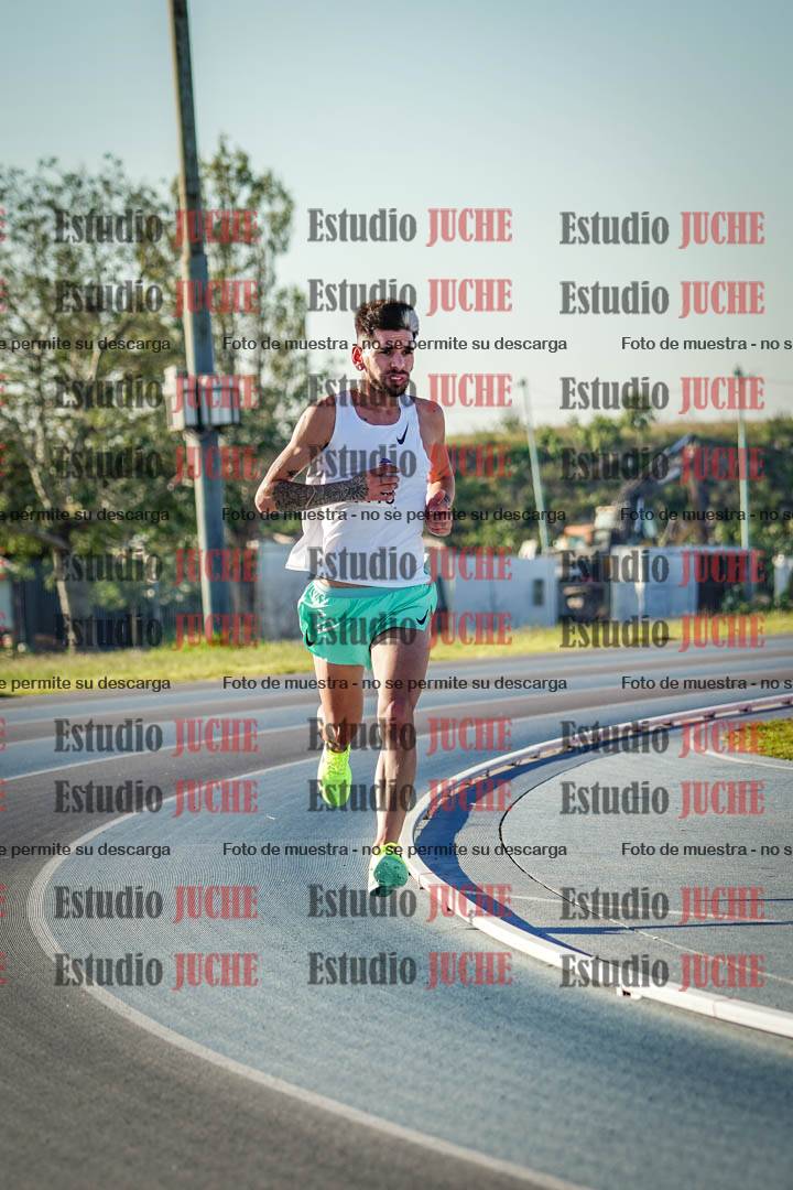 Fotos del desafío de la hora y 20km de mujeres y varones