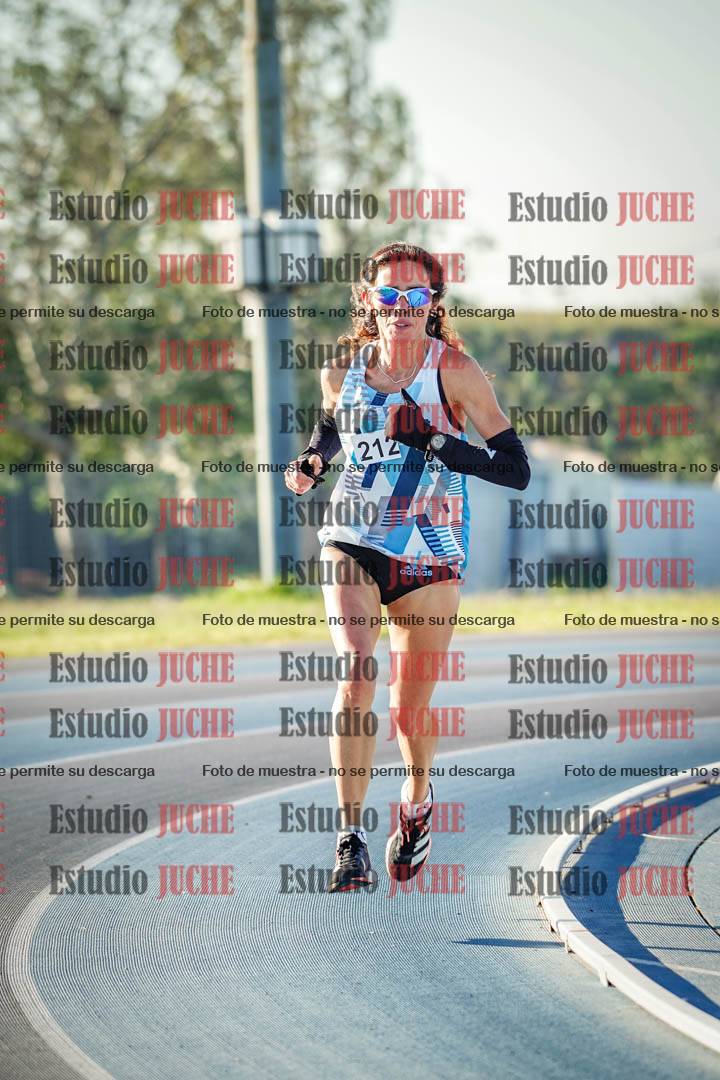 Fotos del desafío de la hora y 20km de mujeres y varones