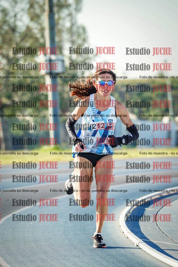 Fotos del desafío de la hora y 20km de mujeres y varones