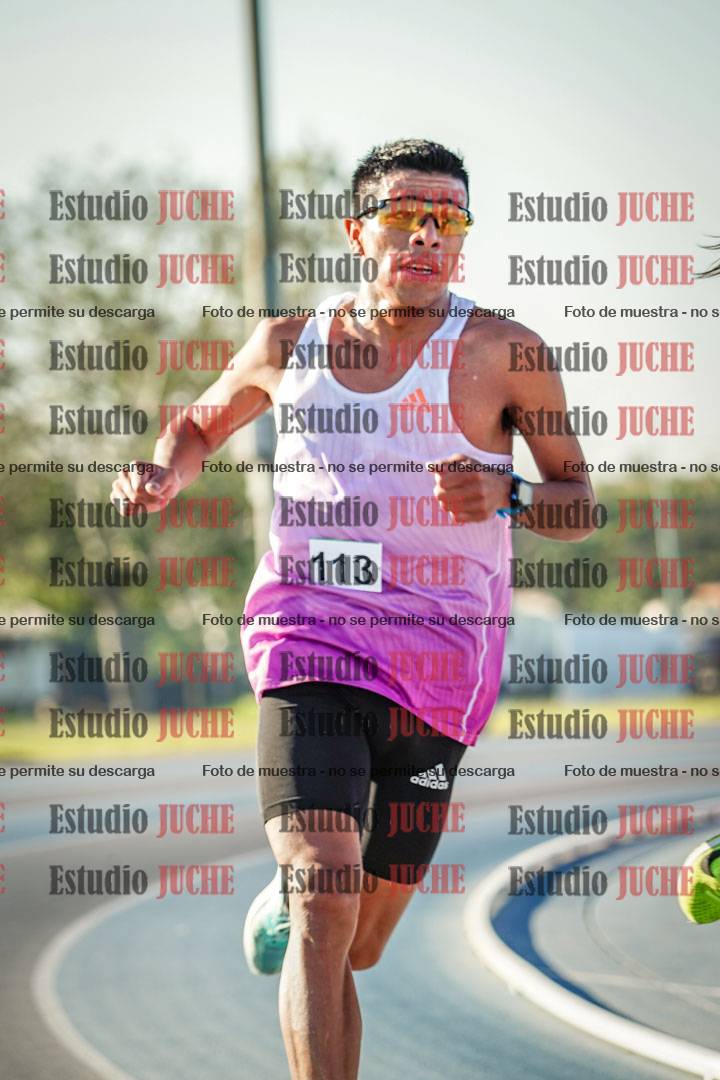 Fotos del desafío de la hora y 20km de mujeres y varones
