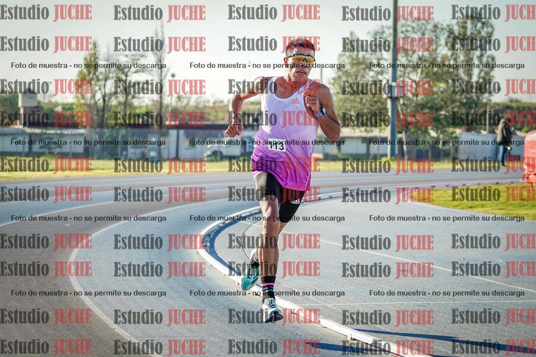 Fotos del desafío de la hora y 20km de mujeres y varones
