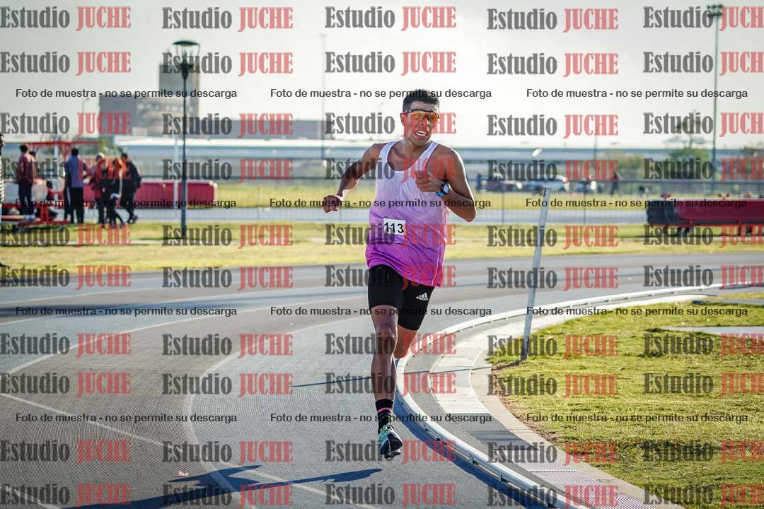 Fotos del desafío de la hora y 20km de mujeres y varones