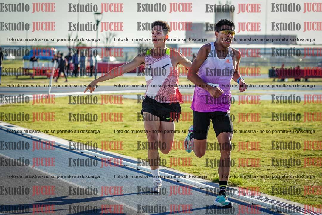Fotos del desafío de la hora y 20km de mujeres y varones