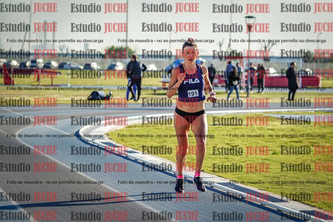 Fotos del desafío de la hora y 20km de mujeres y varones