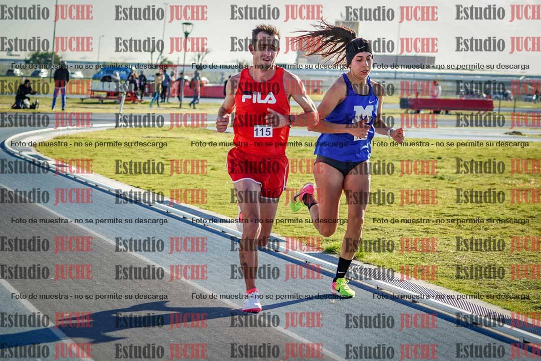 Fotos del desafío de la hora y 20km de mujeres y varones