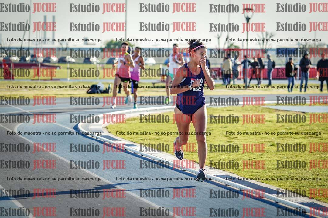 Fotos del desafío de la hora y 20km de mujeres y varones