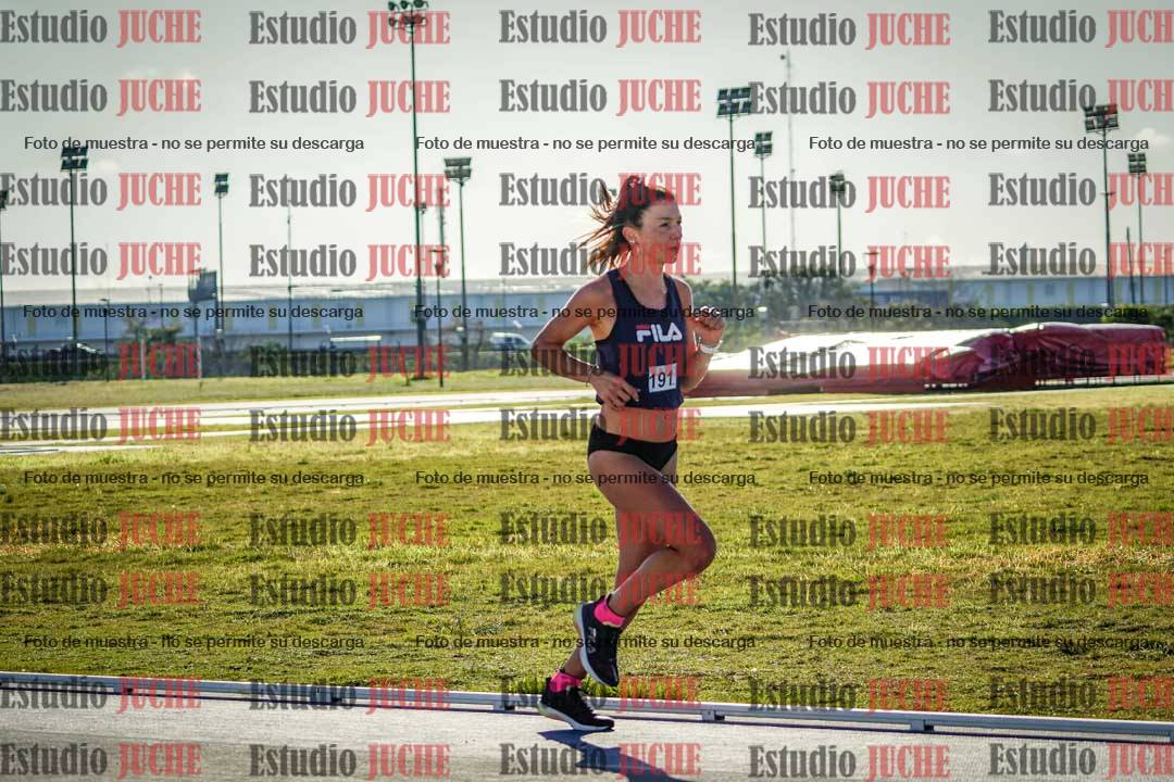 Fotos del desafío de la hora y 20km de mujeres y varones