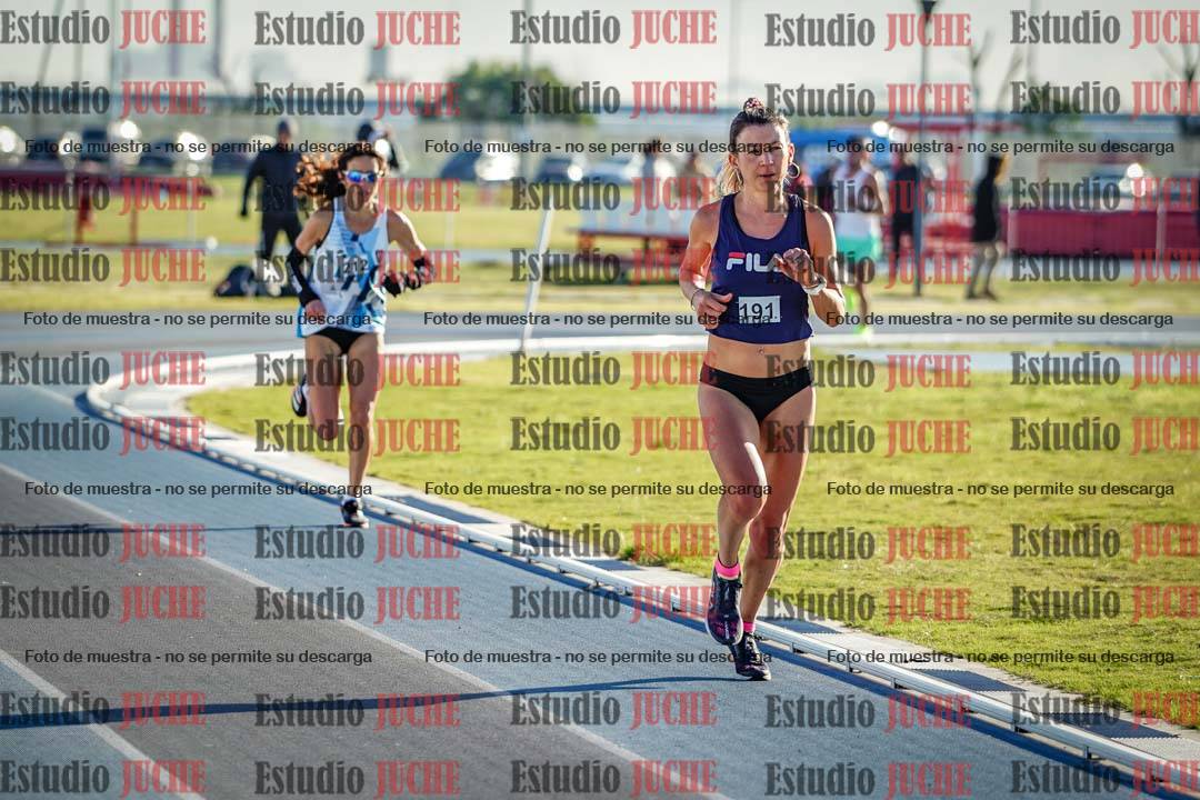 Fotos del desafío de la hora y 20km de mujeres y varones
