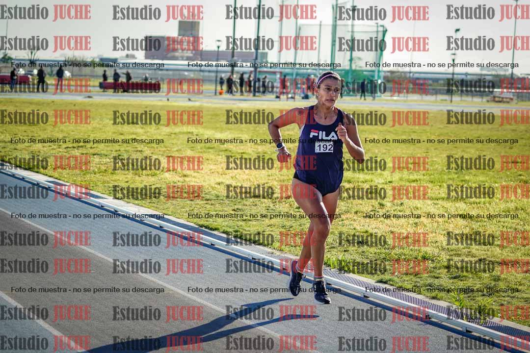 Fotos del desafío de la hora y 20km de mujeres y varones