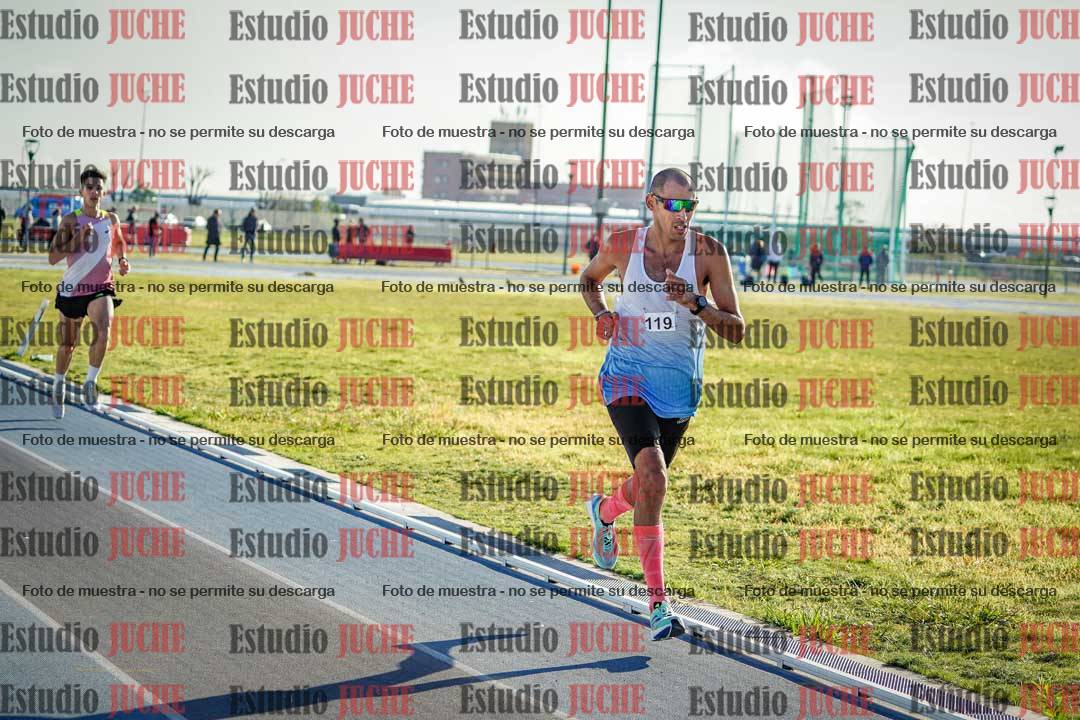 Fotos del desafío de la hora y 20km de mujeres y varones