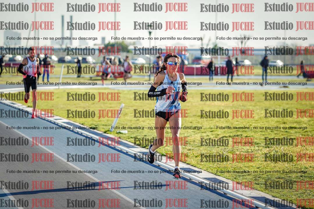 Fotos del desafío de la hora y 20km de mujeres y varones