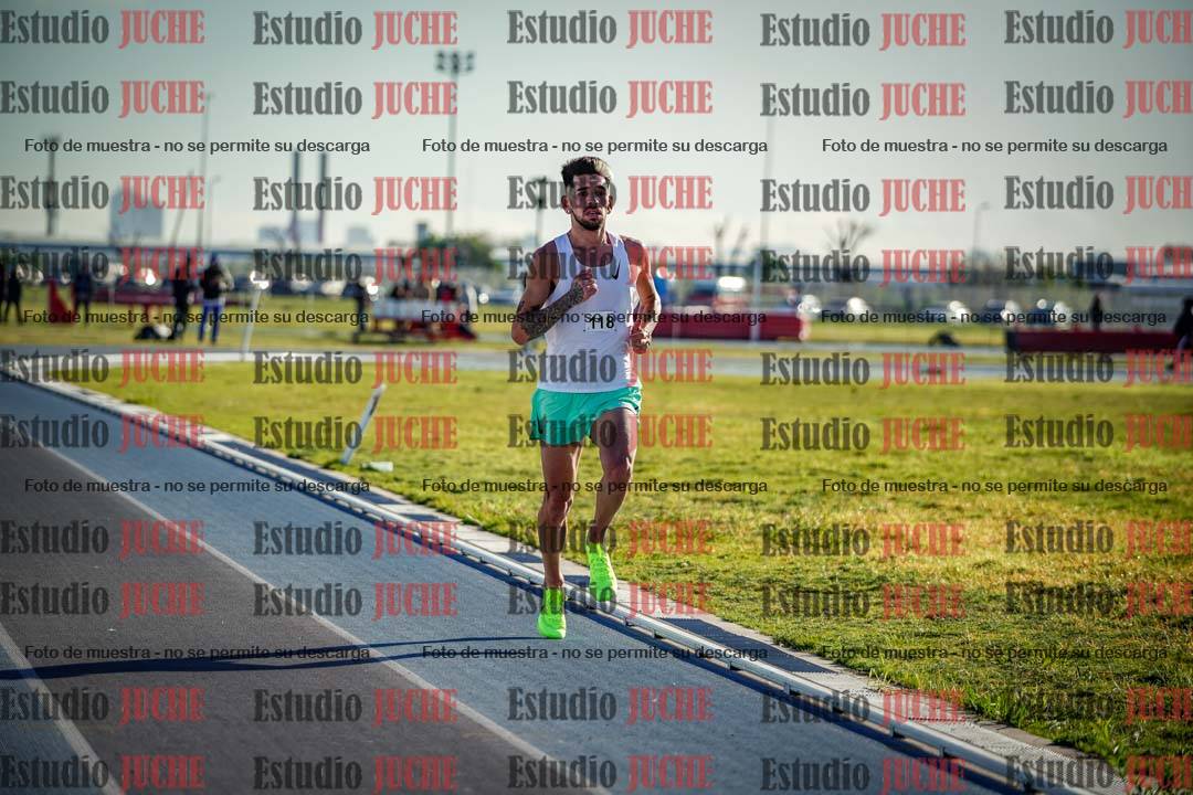 Fotos del desafío de la hora y 20km de mujeres y varones