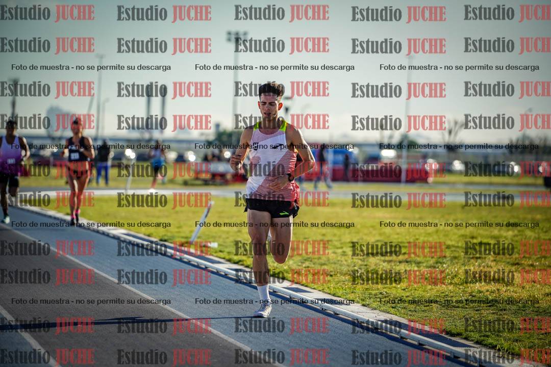 Fotos del desafío de la hora y 20km de mujeres y varones