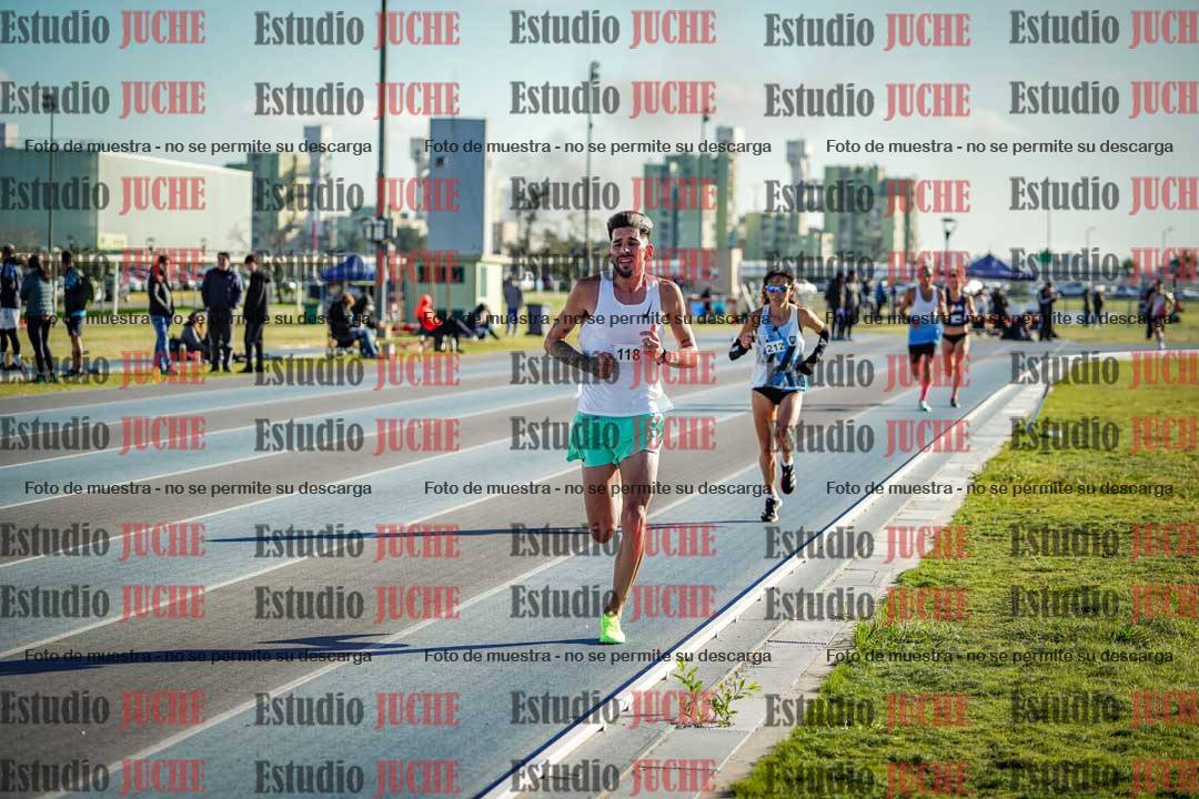 Fotos del desafío de la hora y 20km de mujeres y varones