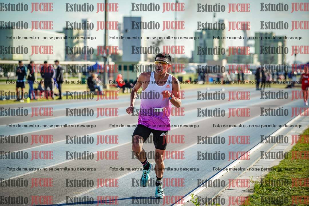 Fotos del desafío de la hora y 20km de mujeres y varones
