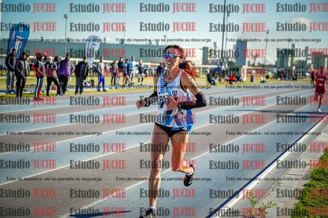 Fotos del desafío de la hora y 20km de mujeres y varones