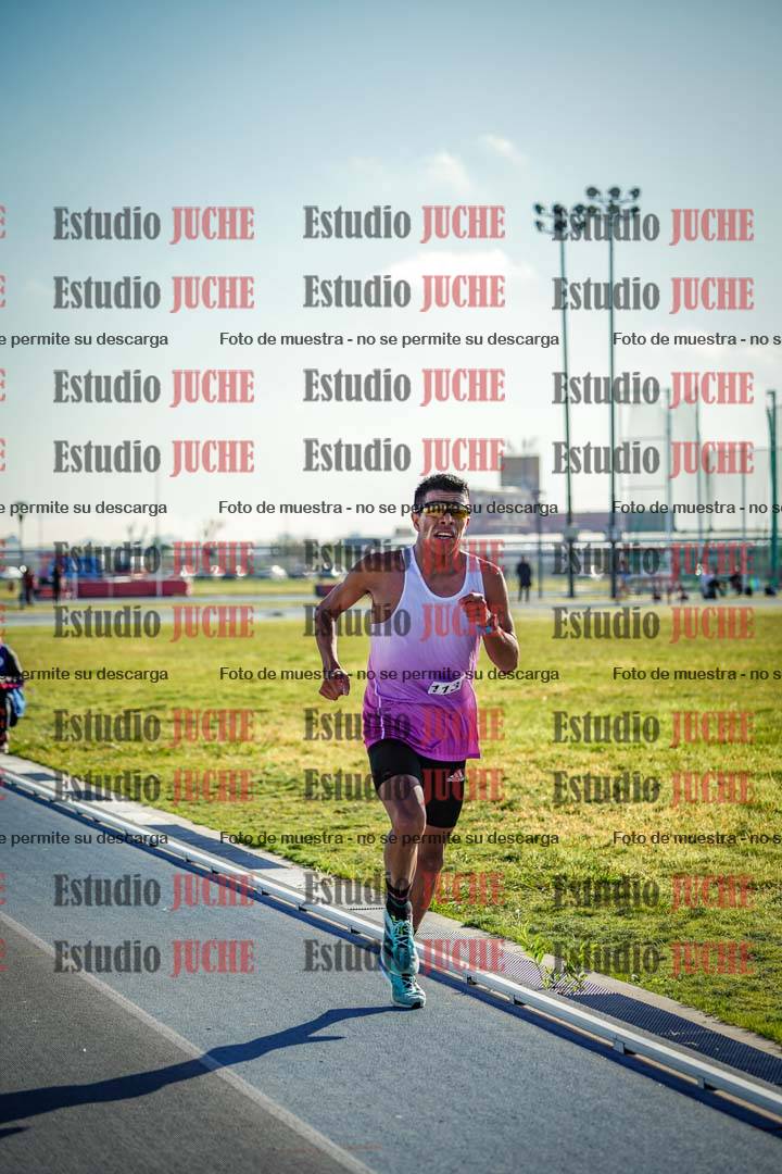 Fotos del desafío de la hora y 20km de mujeres y varones